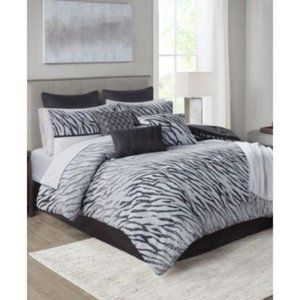 JLA Home Super Sahara Jacquard 14pc Queen Comforter Set - Black/Gray